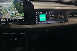 met. musta Audi A6 e-tron 2025 kuva 16.