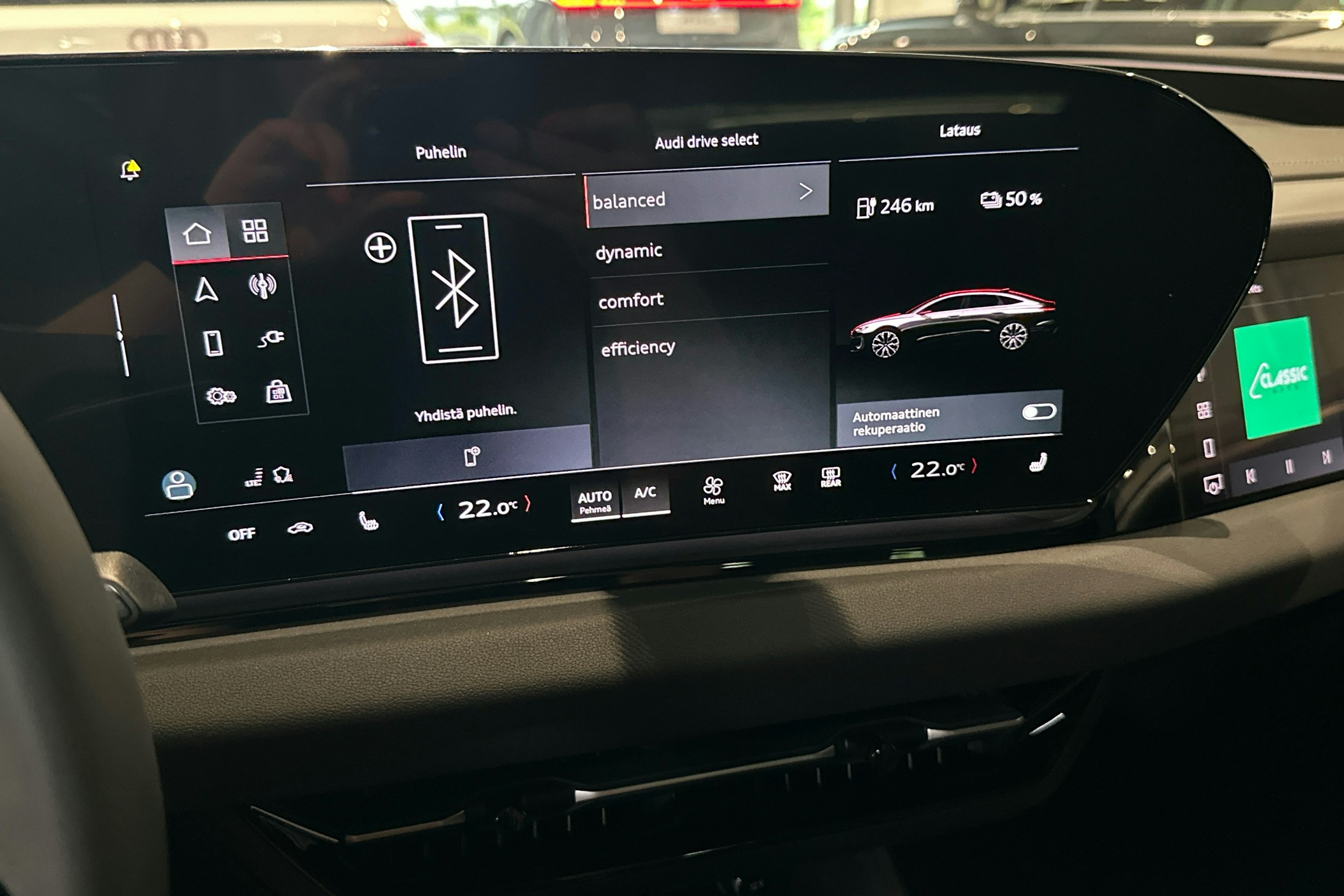 met. musta Audi A6 e-tron 2025 kuva 17.