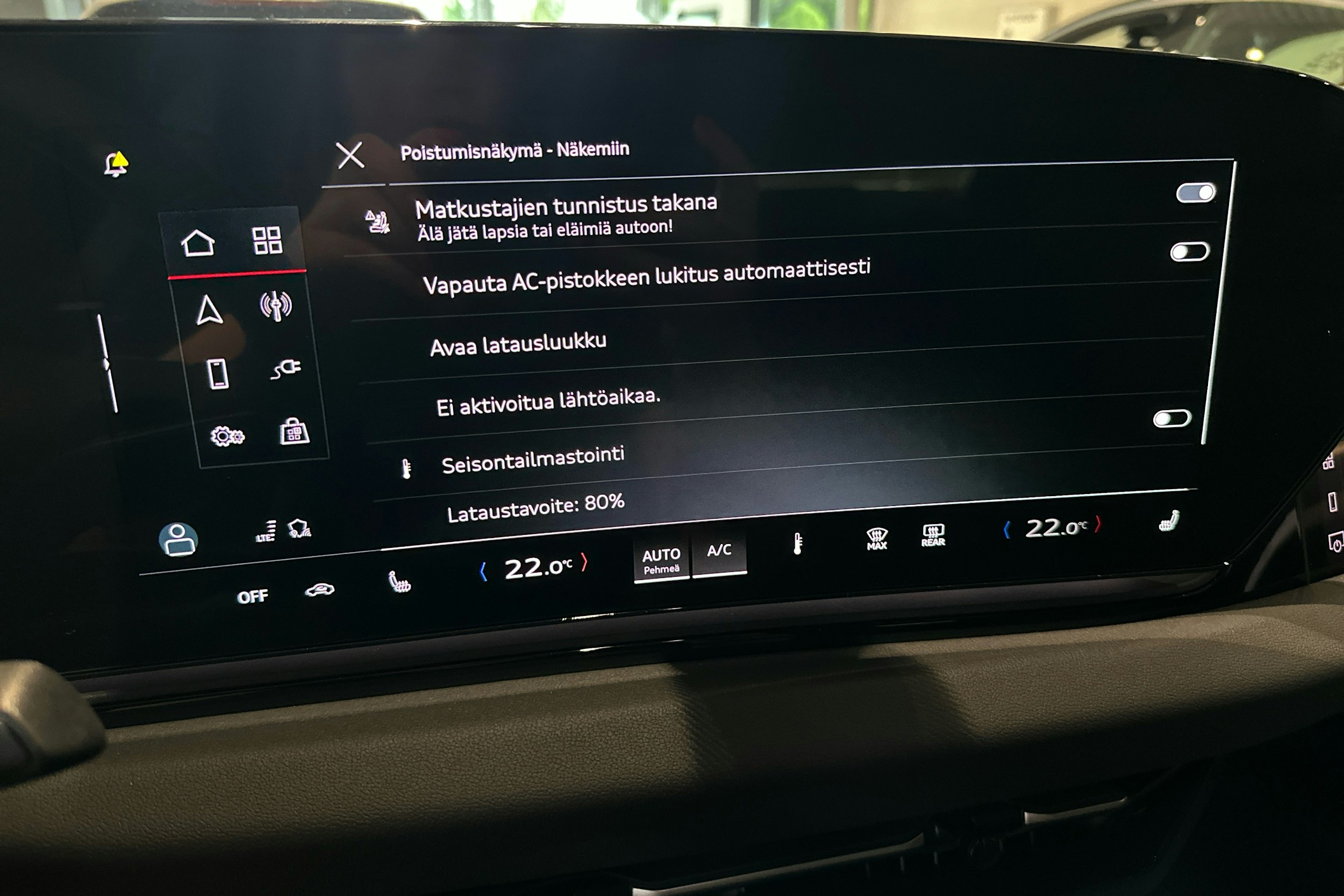 met. musta Audi A6 e-tron 2025 kuva 29.