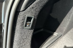 met. musta Audi A6 e-tron 2025 kuva 37.