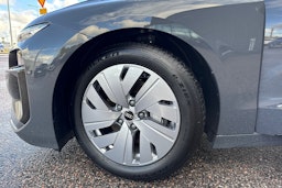 harmaa Audi A6 e-tron 2025 kuva 10.