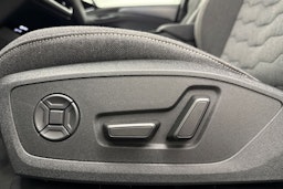 plasma sininen Audi A6 e-tron 2025 kuva 14.