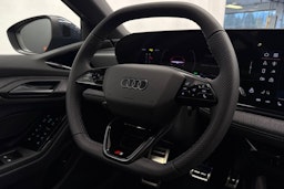 plasma sininen Audi A6 e-tron 2025 kuva 15.