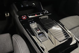 plasma sininen Audi A6 e-tron 2025 kuva 22.