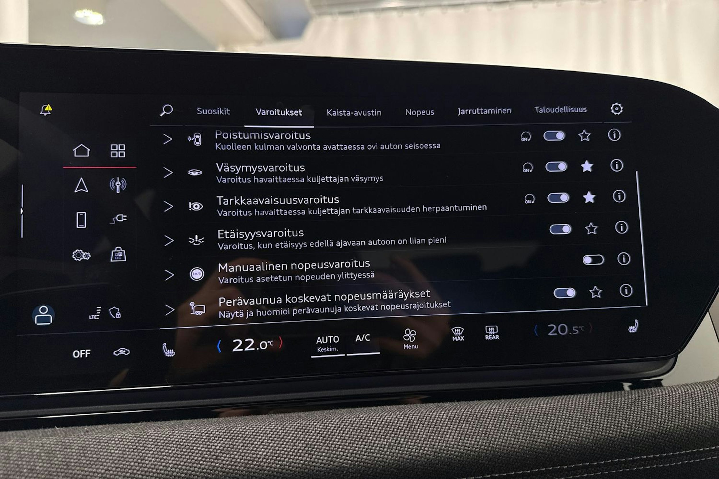 plasma sininen Audi A6 e-tron 2025 kuva 27.