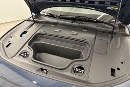 plasma sininen Audi A6 e-tron 2025 kuva 33.