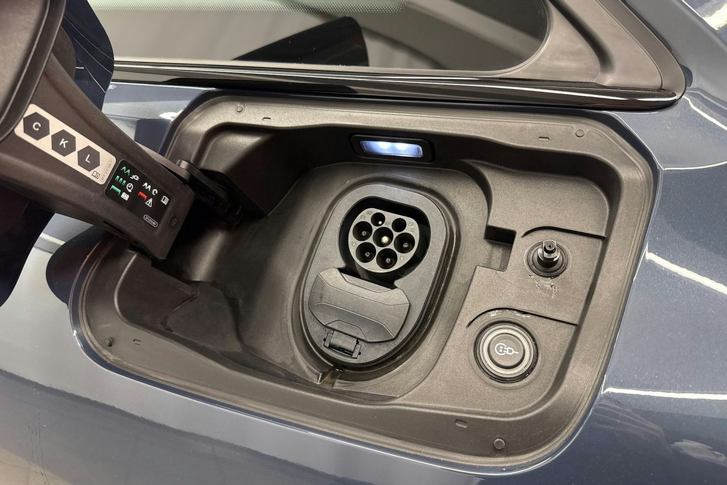 plasma sininen Audi A6 e-tron 2025 kuva 34.