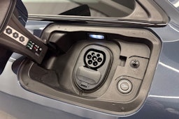 plasma sininen Audi A6 e-tron 2025 kuva 34.