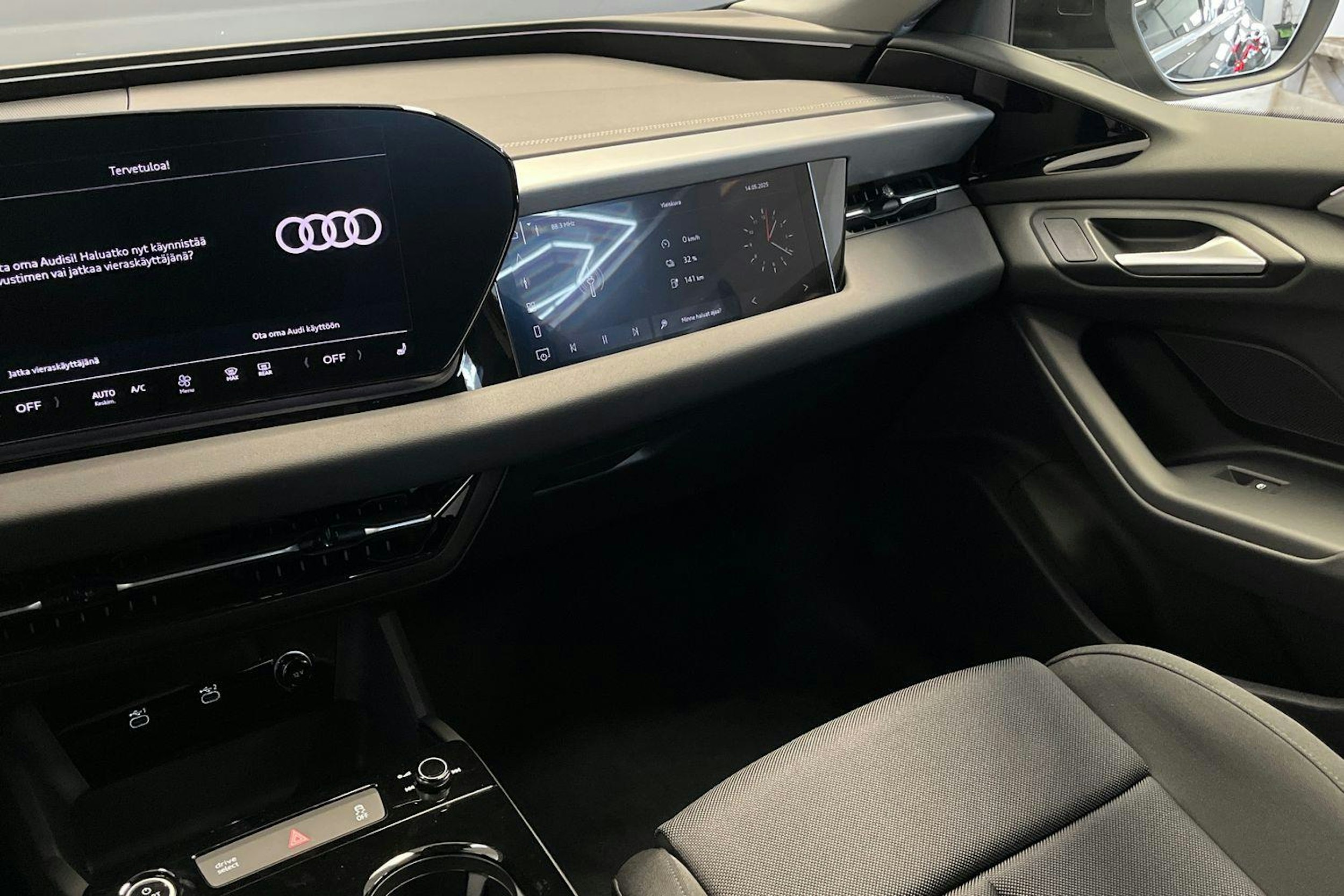 mythos musta Audi A6 e-tron 2025 kuva 10.