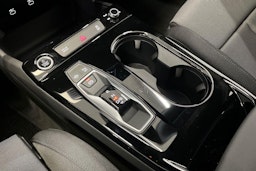 mythos musta Audi A6 e-tron 2025 kuva 11.
