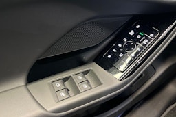 mythos musta Audi A6 e-tron 2025 kuva 12.