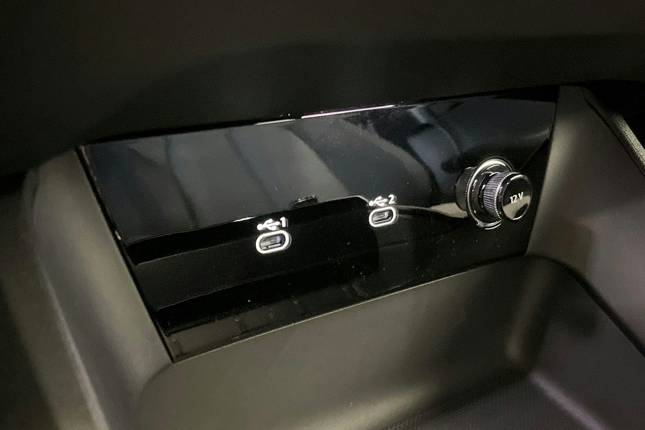 mythos musta Audi A6 e-tron 2025 kuva 16.
