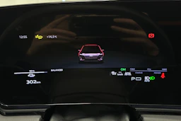 valkoinen Audi A6 e-tron 2025 kuva 20.