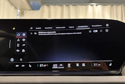 valkoinen Audi A6 e-tron 2025 kuva 27.