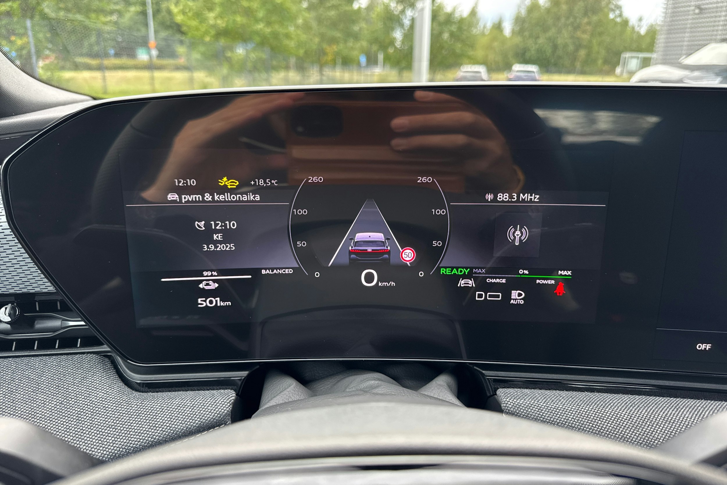 sininen Audi A6 e-tron 2025 kuva 12.