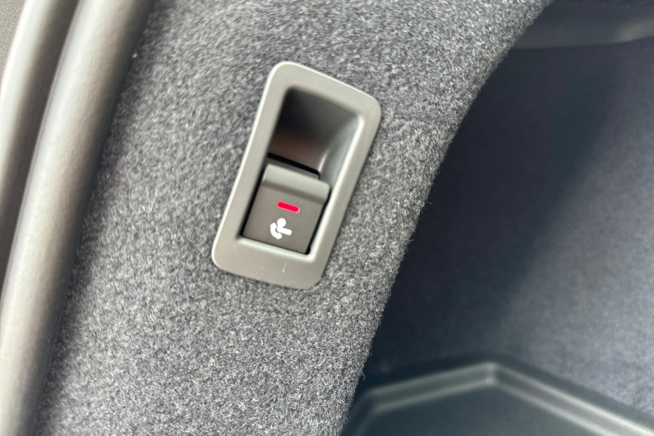 sininen Audi A6 e-tron 2025 kuva 15.