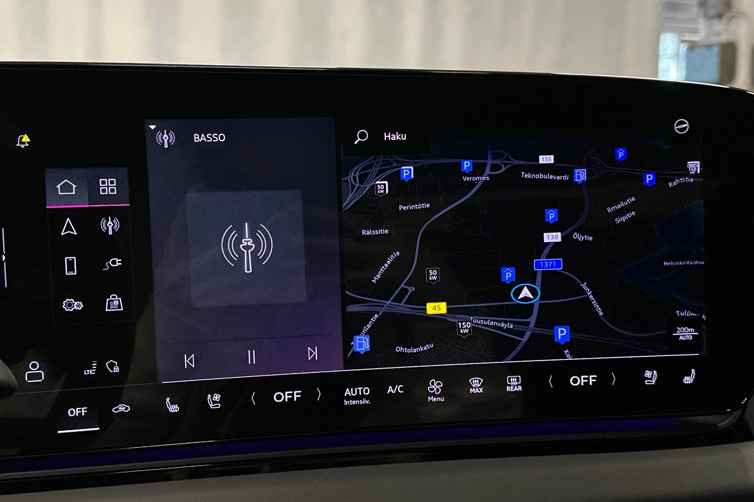 harmaa Audi A6 e-tron 2025 kuva 16.