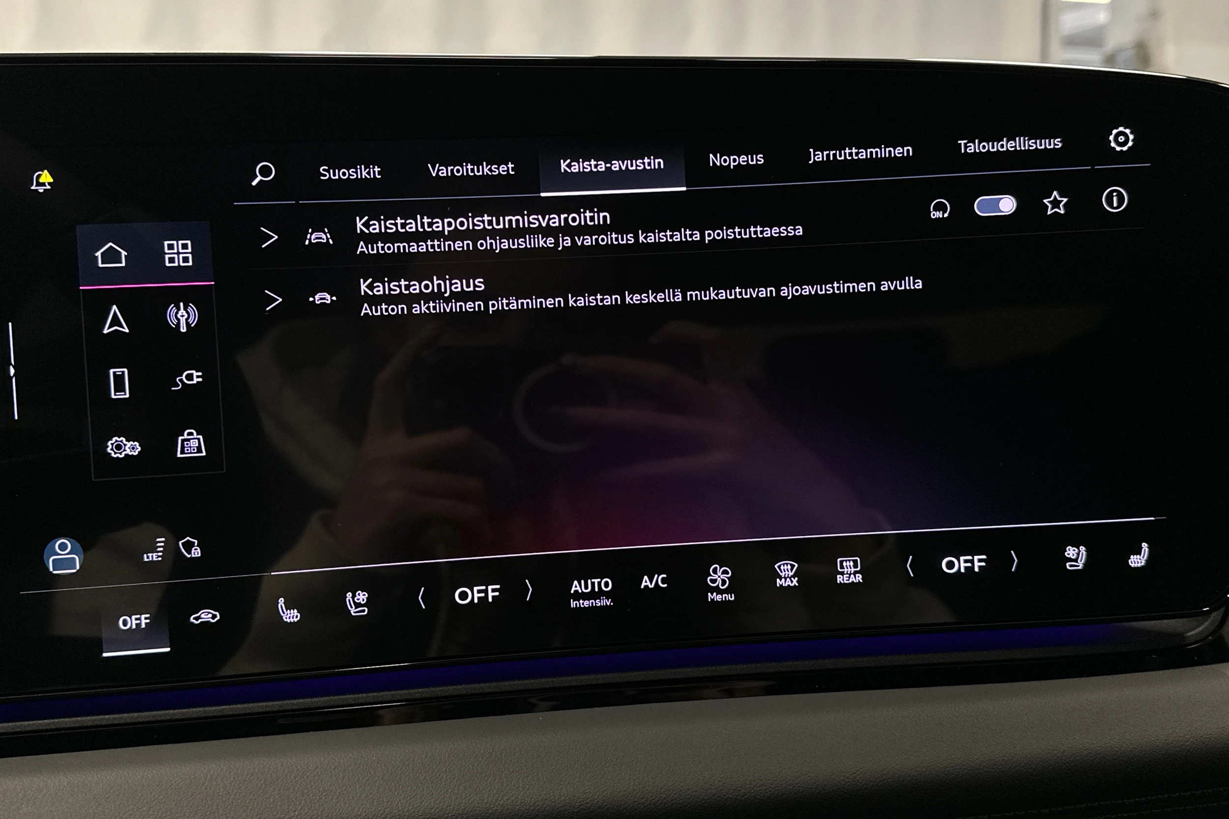 harmaa Audi A6 e-tron 2025 kuva 28.