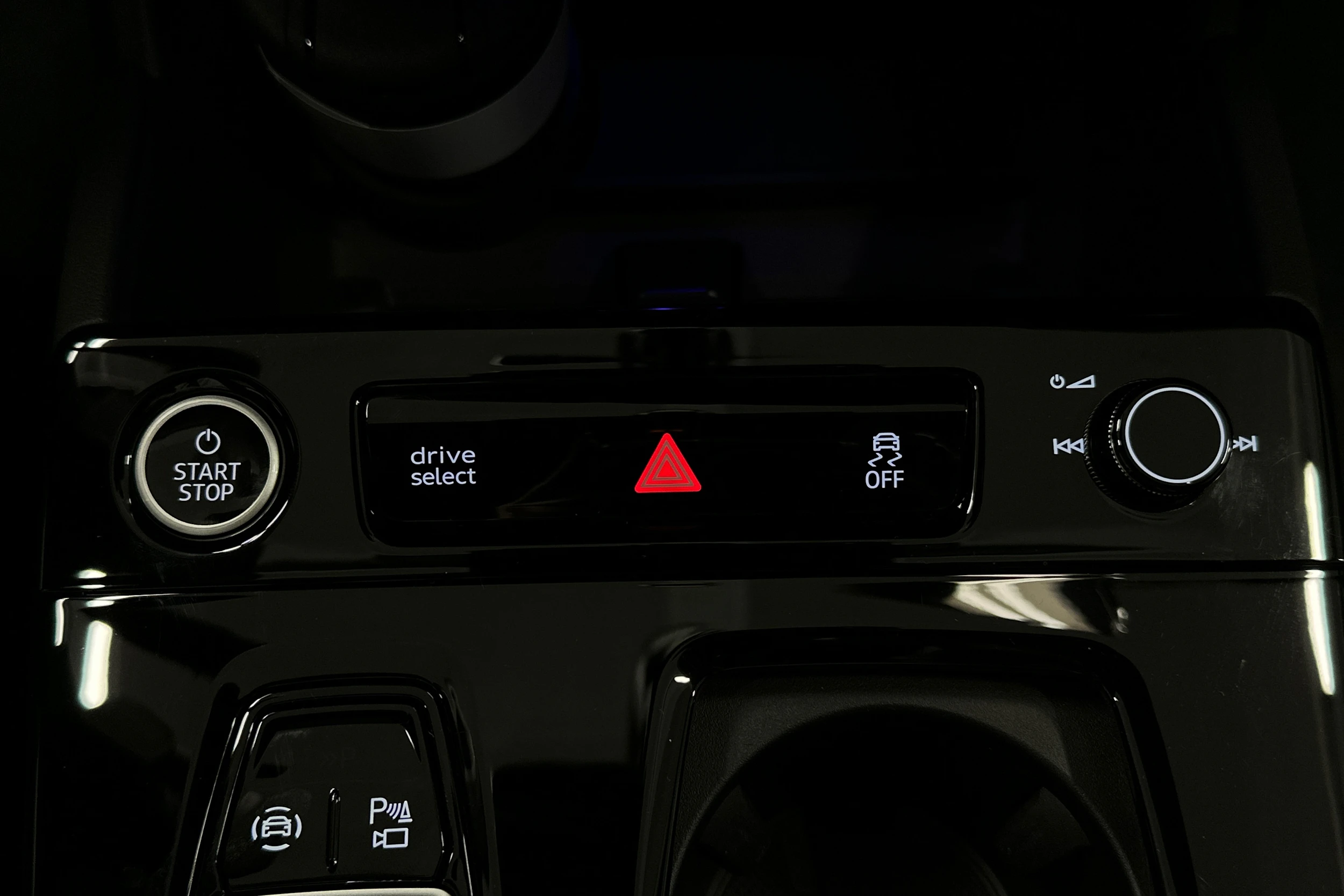 harmaa Audi A6 e-tron 2025 kuva 36.