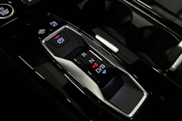 harmaa Audi A6 e-tron 2025 kuva 37.
