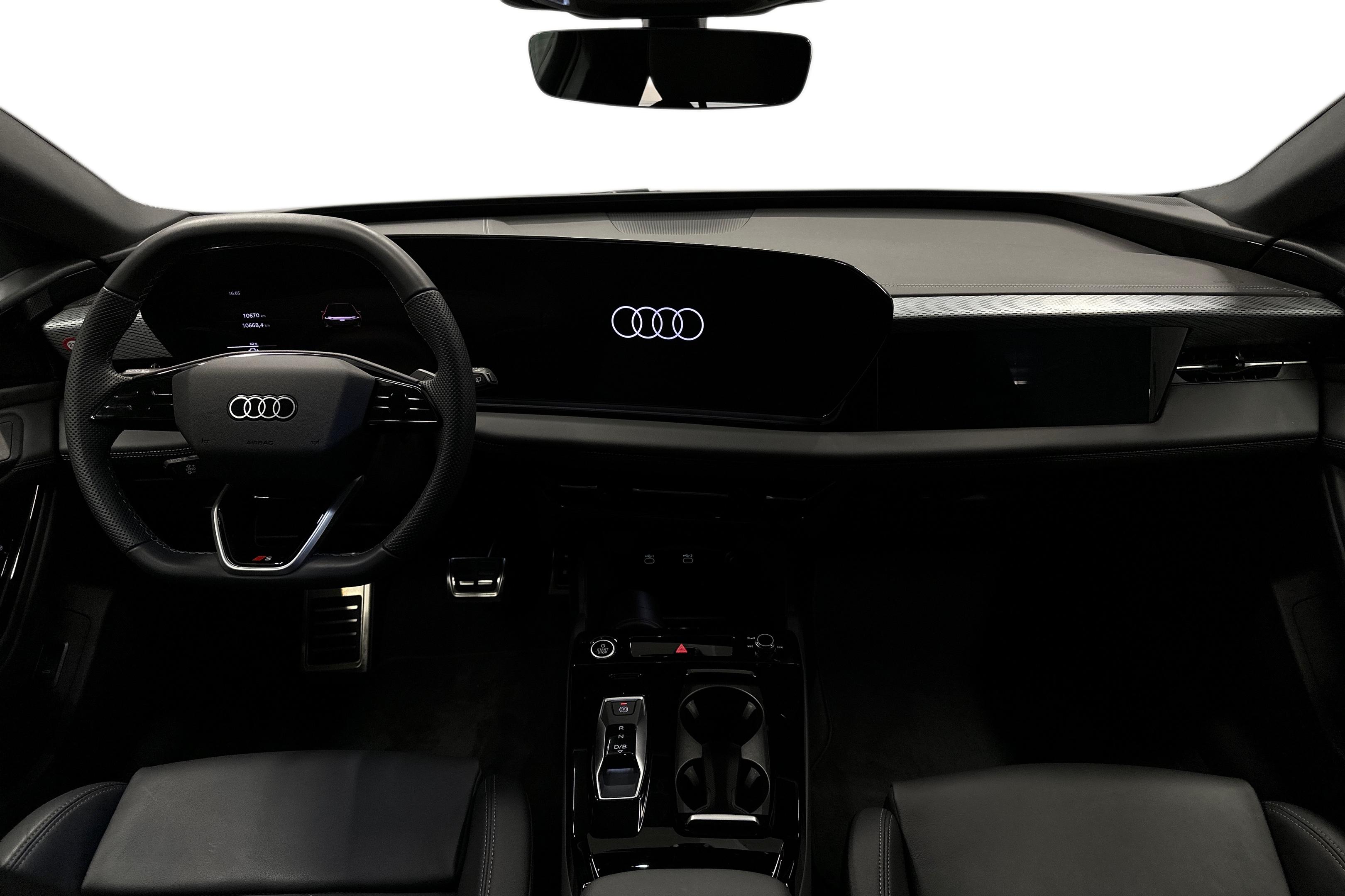 Audi A6 e-tron Avant quattro S line 2025, photo 7/39