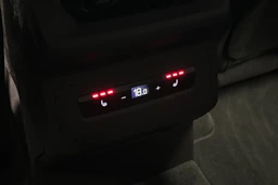 harmaa Audi A6 e-tron 2025 kuva 14.