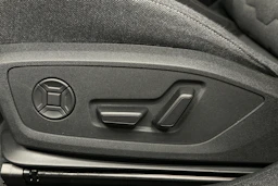 harmaa Audi A6 e-tron 2025 kuva 16.