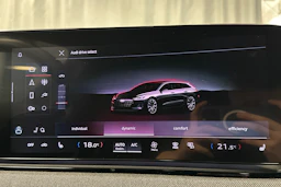 harmaa Audi A6 e-tron 2025 kuva 32.
