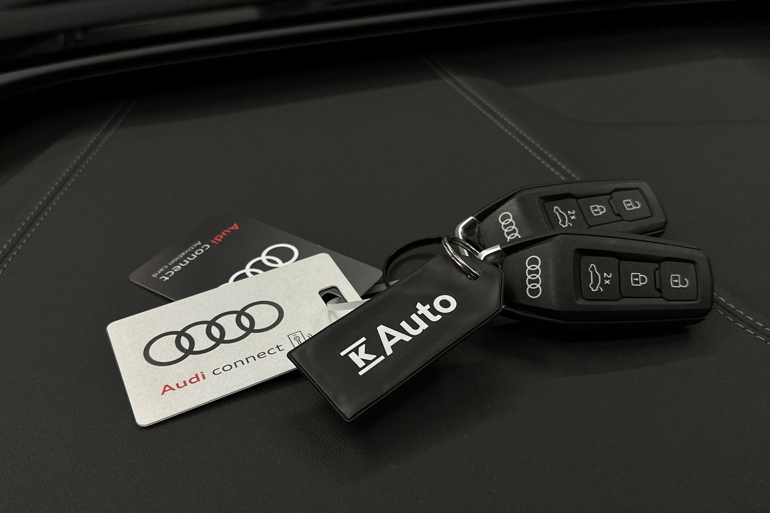 harmaa Audi A6 e-tron 2025 kuva 36.