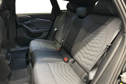 musta Audi A6 e-tron 2025 kuva 8.