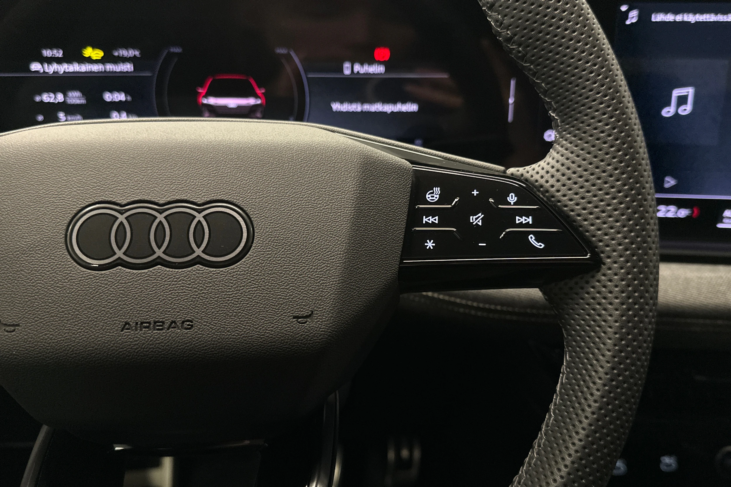 musta Audi A6 e-tron 2025 kuva 12.