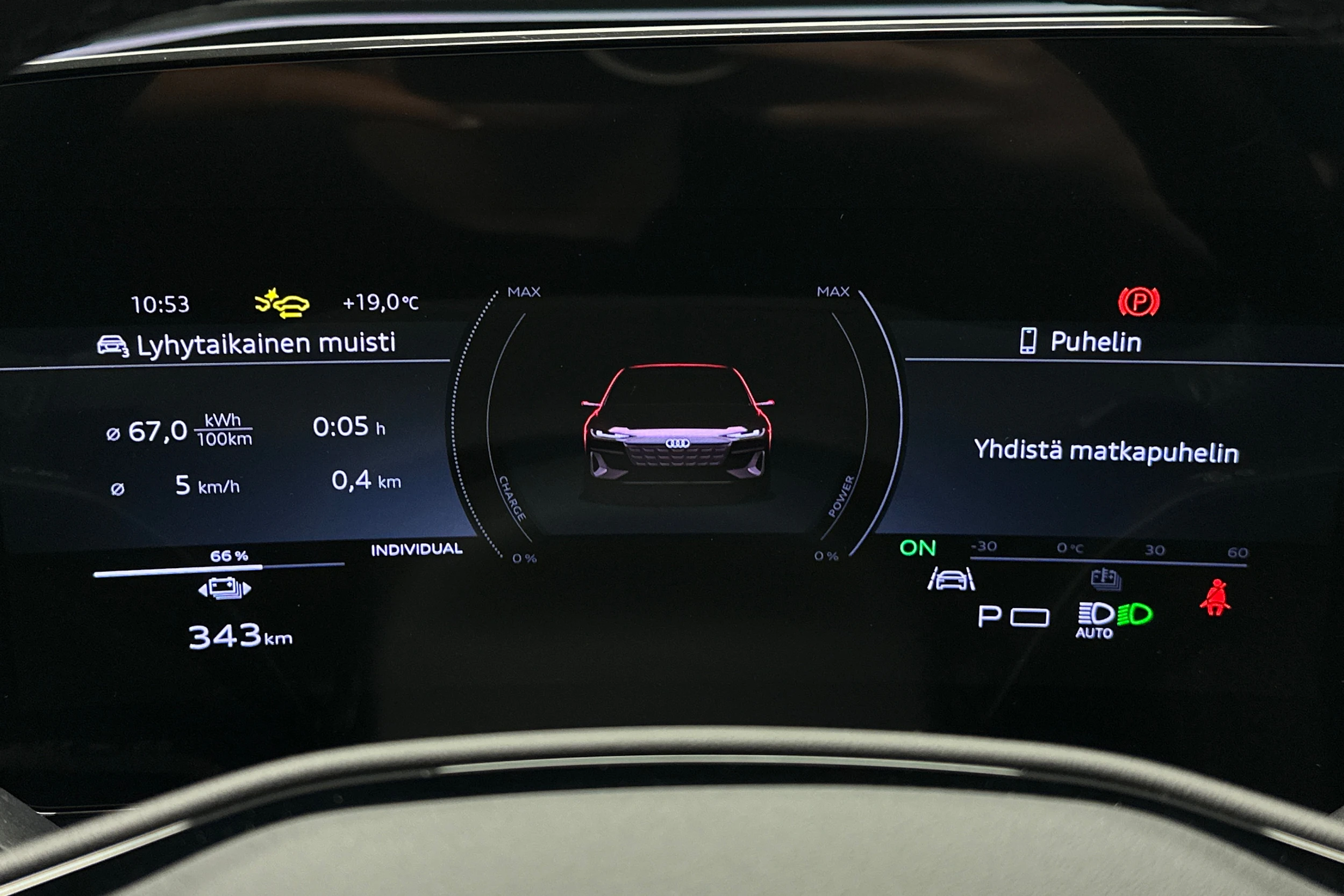 musta Audi A6 e-tron 2025 kuva 13.
