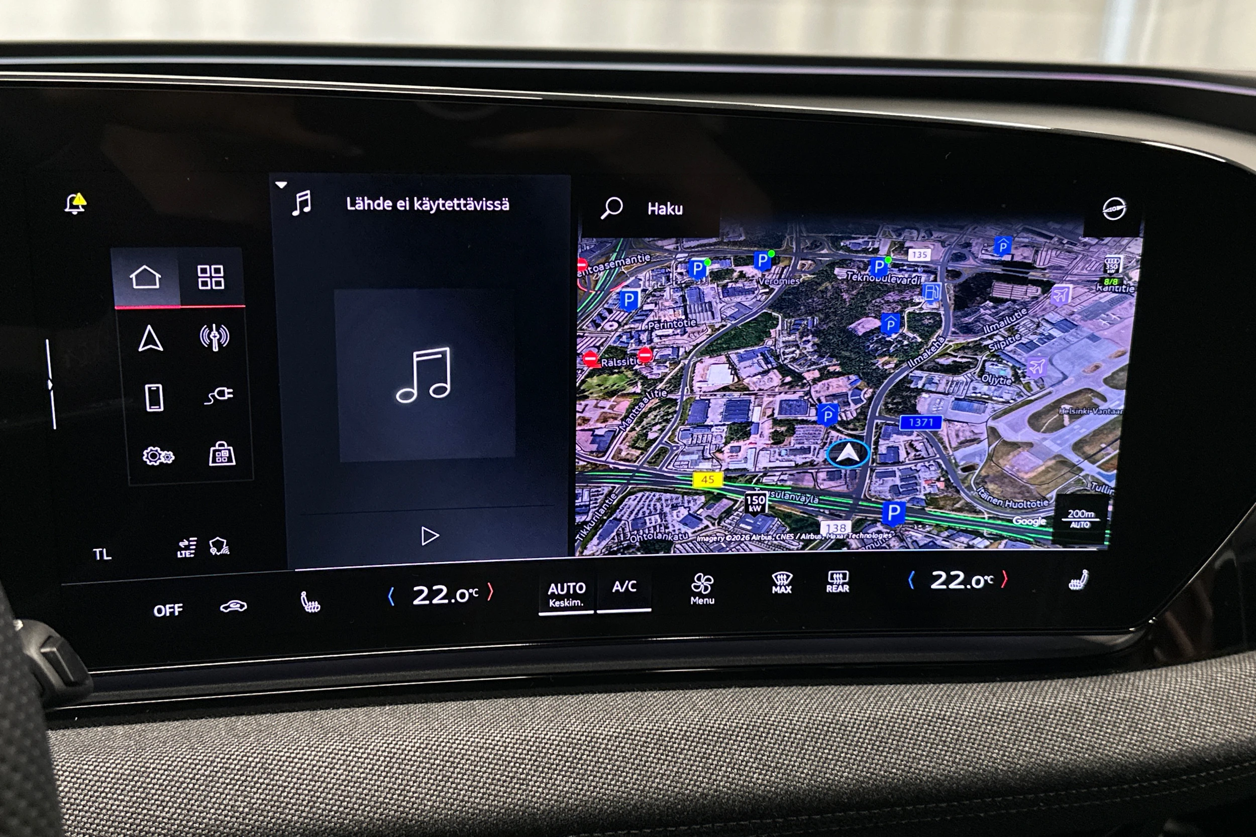 musta Audi A6 e-tron 2025 kuva 16.