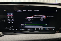 musta Audi A6 e-tron 2025 kuva 23.