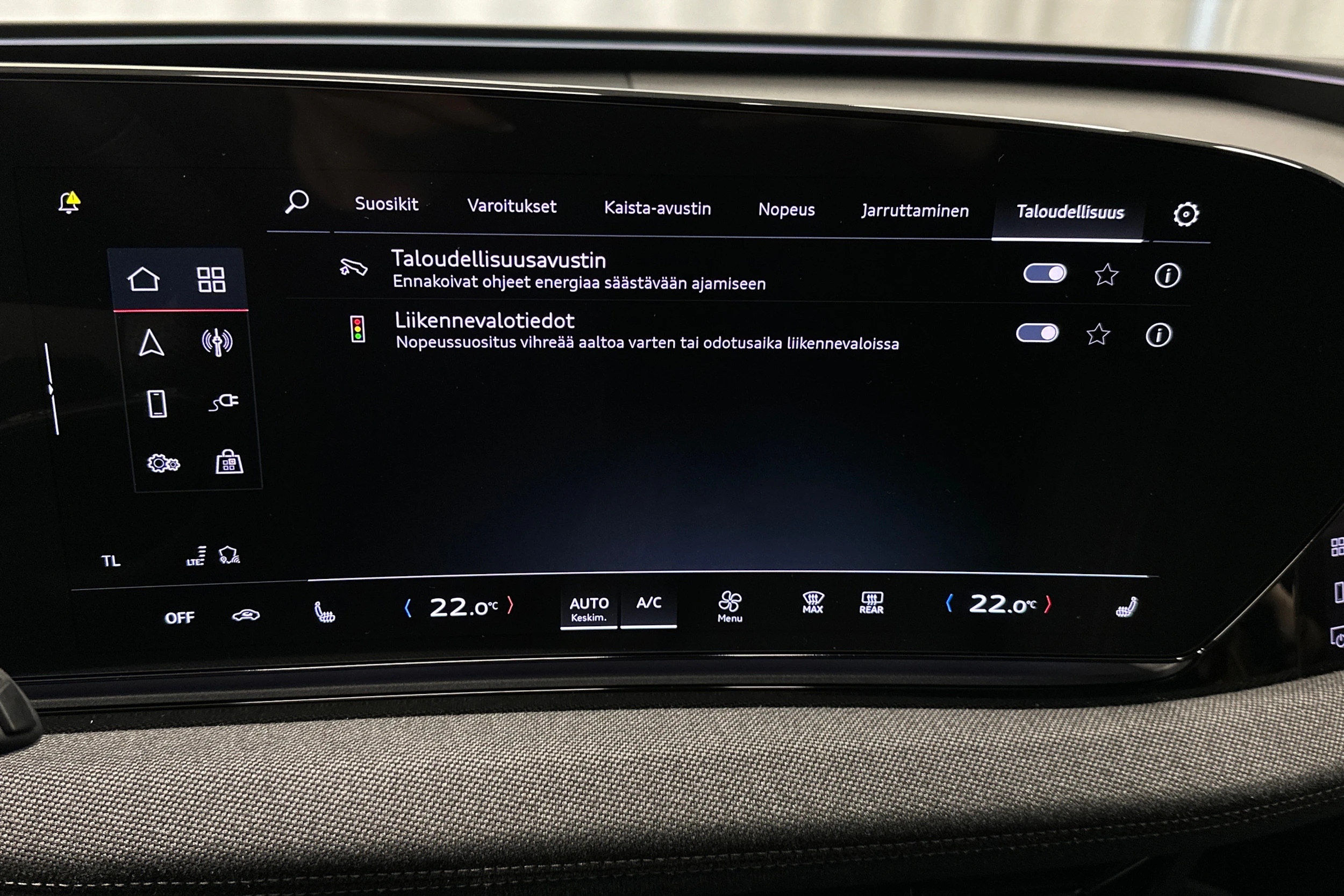 musta Audi A6 e-tron 2025 kuva 28.