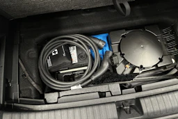 musta Audi A6 e-tron 2025 kuva 37.