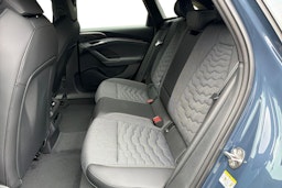 met. sininen Audi A6 e-tron 2025 kuva 8.