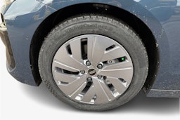 met. sininen Audi A6 e-tron 2025 kuva 9.