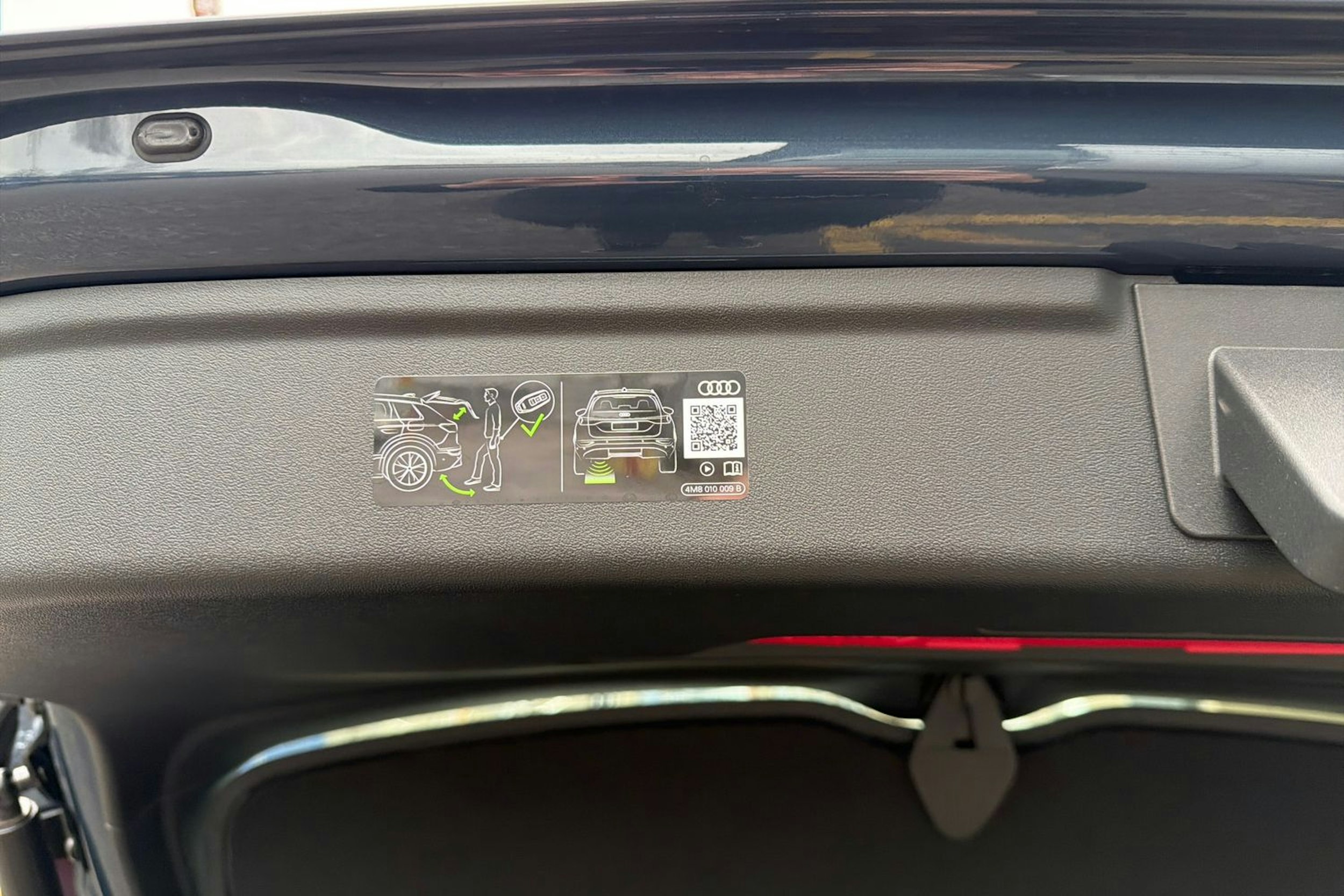 met. sininen Audi A6 e-tron 2025 kuva 14.