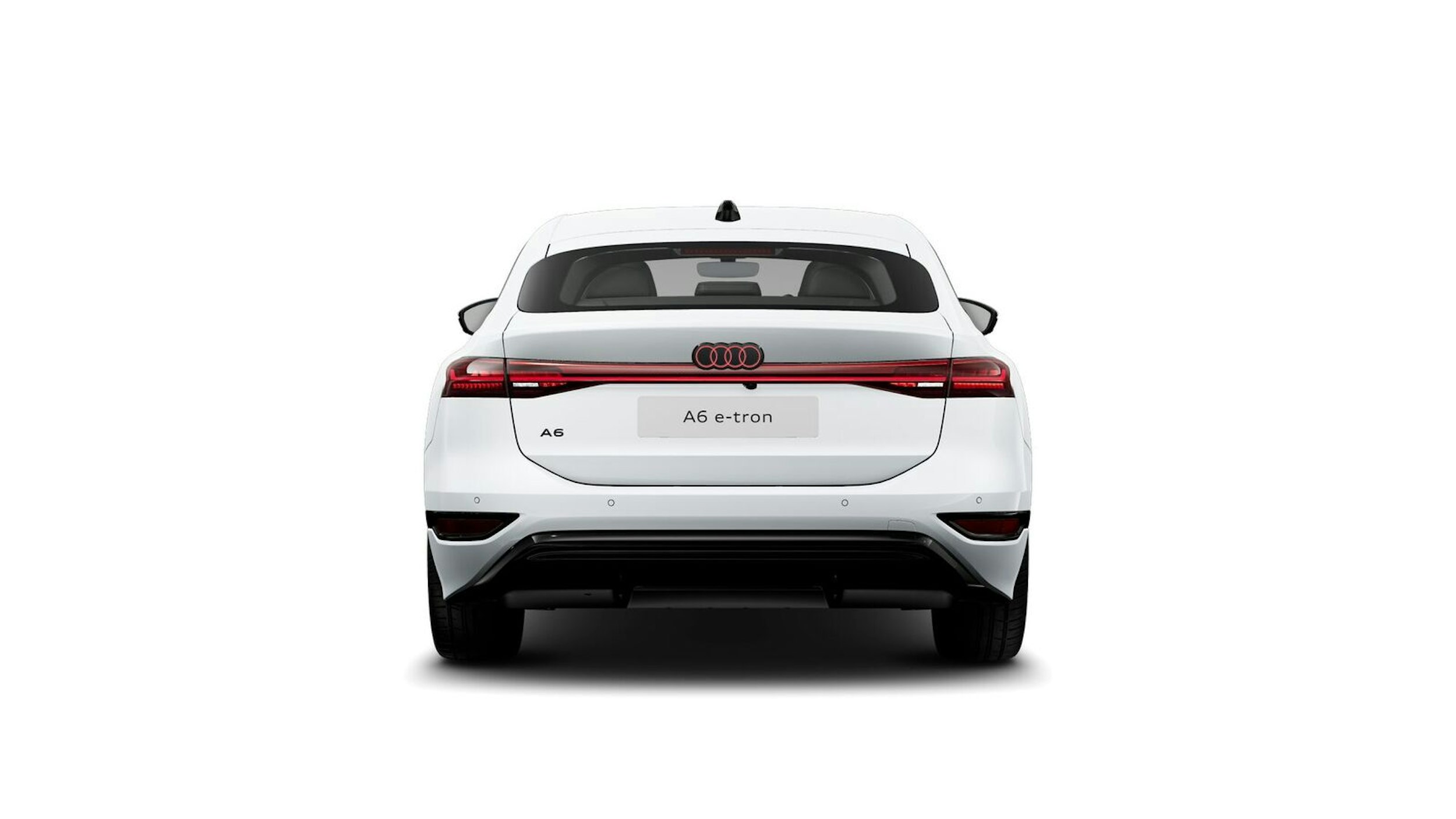 valkoinen Audi A6 e-tron 2025 kuva 4.