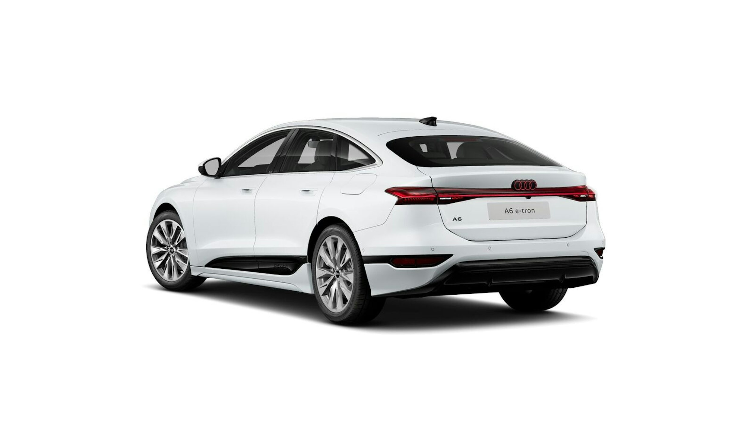 valkoinen Audi A6 e-tron 2025 kuva 5.
