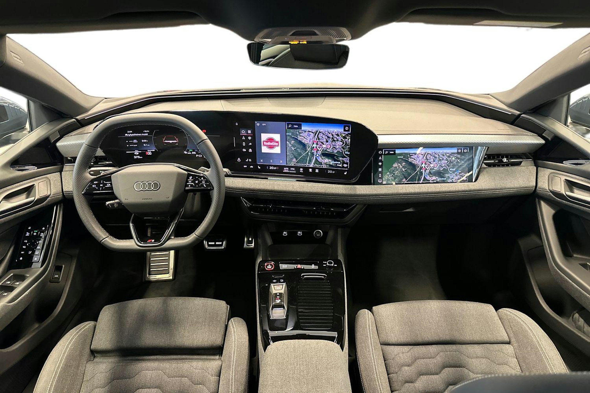 sininen Audi A6 e-tron 2025 kuva 7.