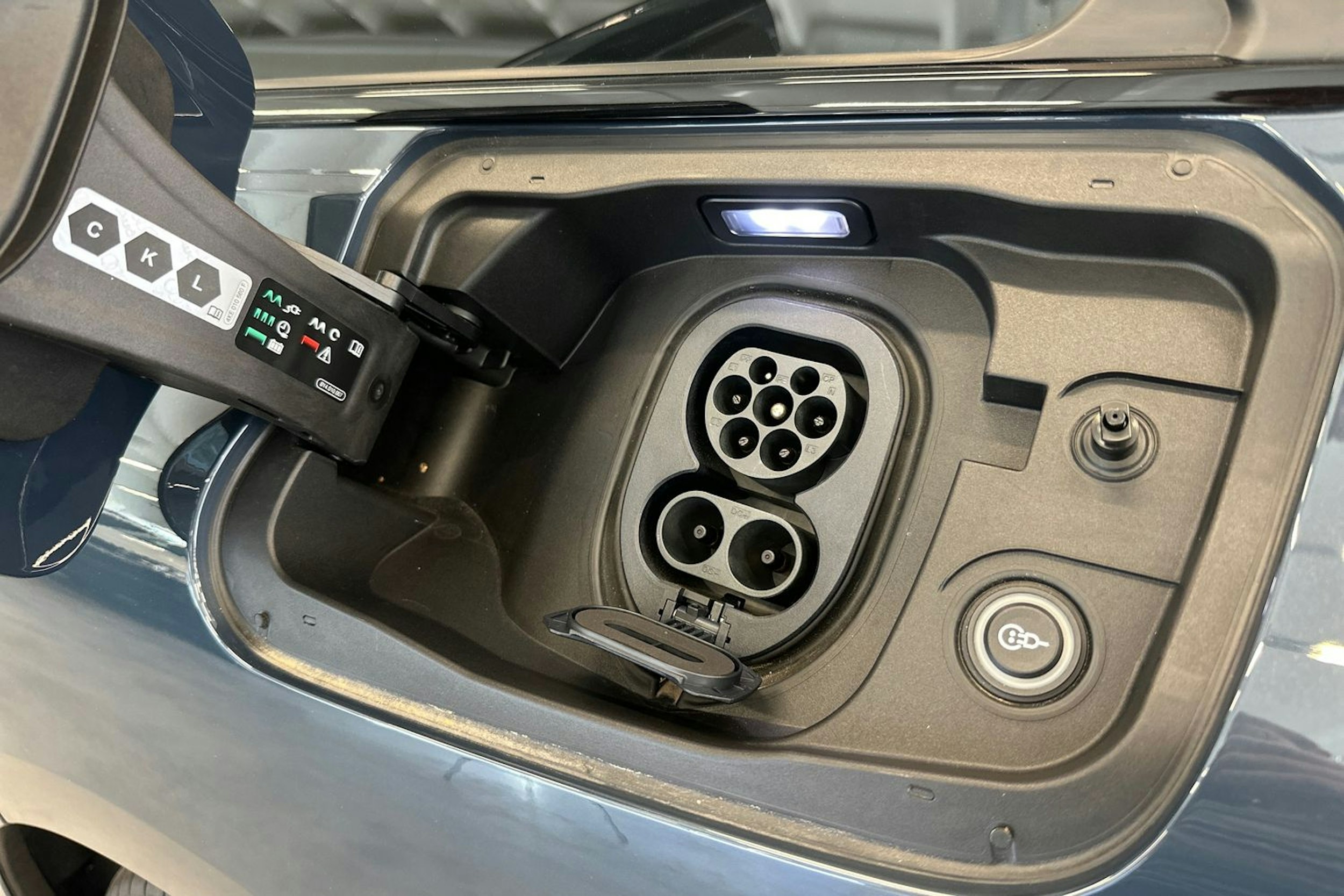 sininen Audi A6 e-tron 2025 kuva 24.
