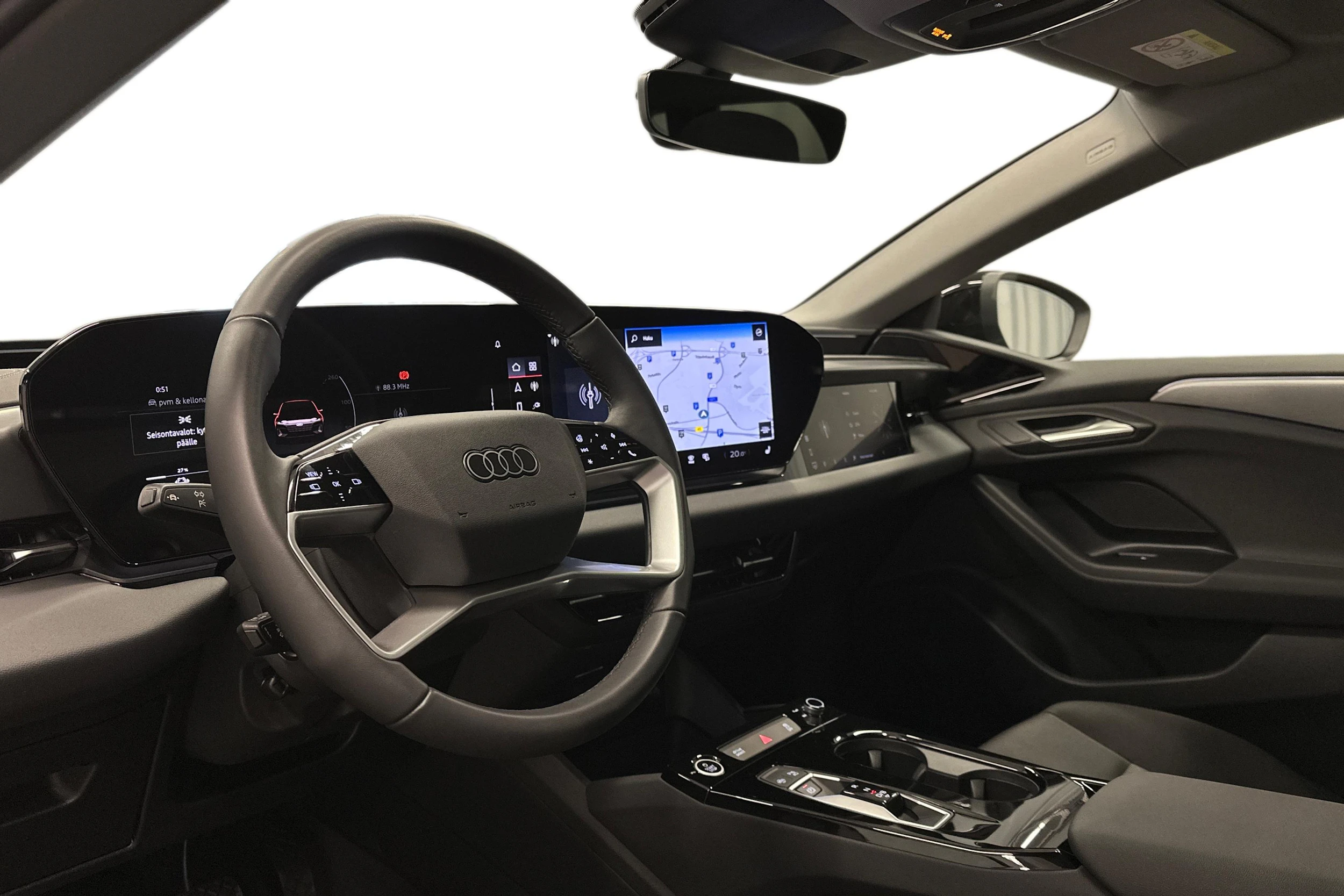 beige Audi A6 e-tron 2025 kuva 6.