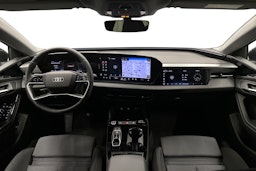 musta Audi A6 e-tron 2025 kuva 9.