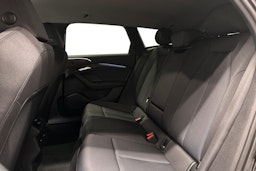 musta Audi A6 e-tron 2025 kuva 10.