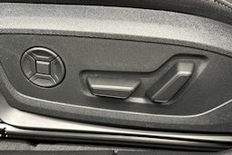 musta Audi A6 e-tron 2025 kuva 17.