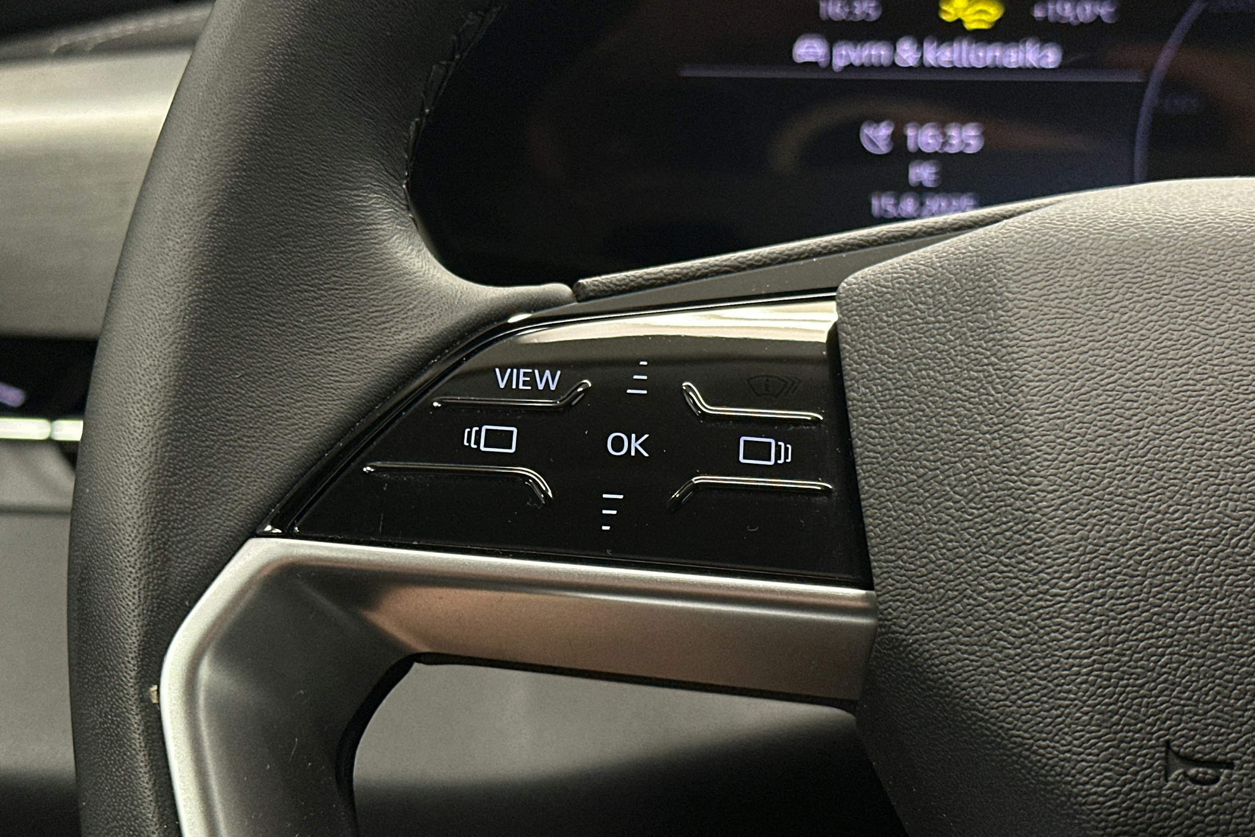 musta Audi A6 e-tron 2025 kuva 20.