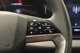 musta Audi A6 e-tron 2025 kuva 21.