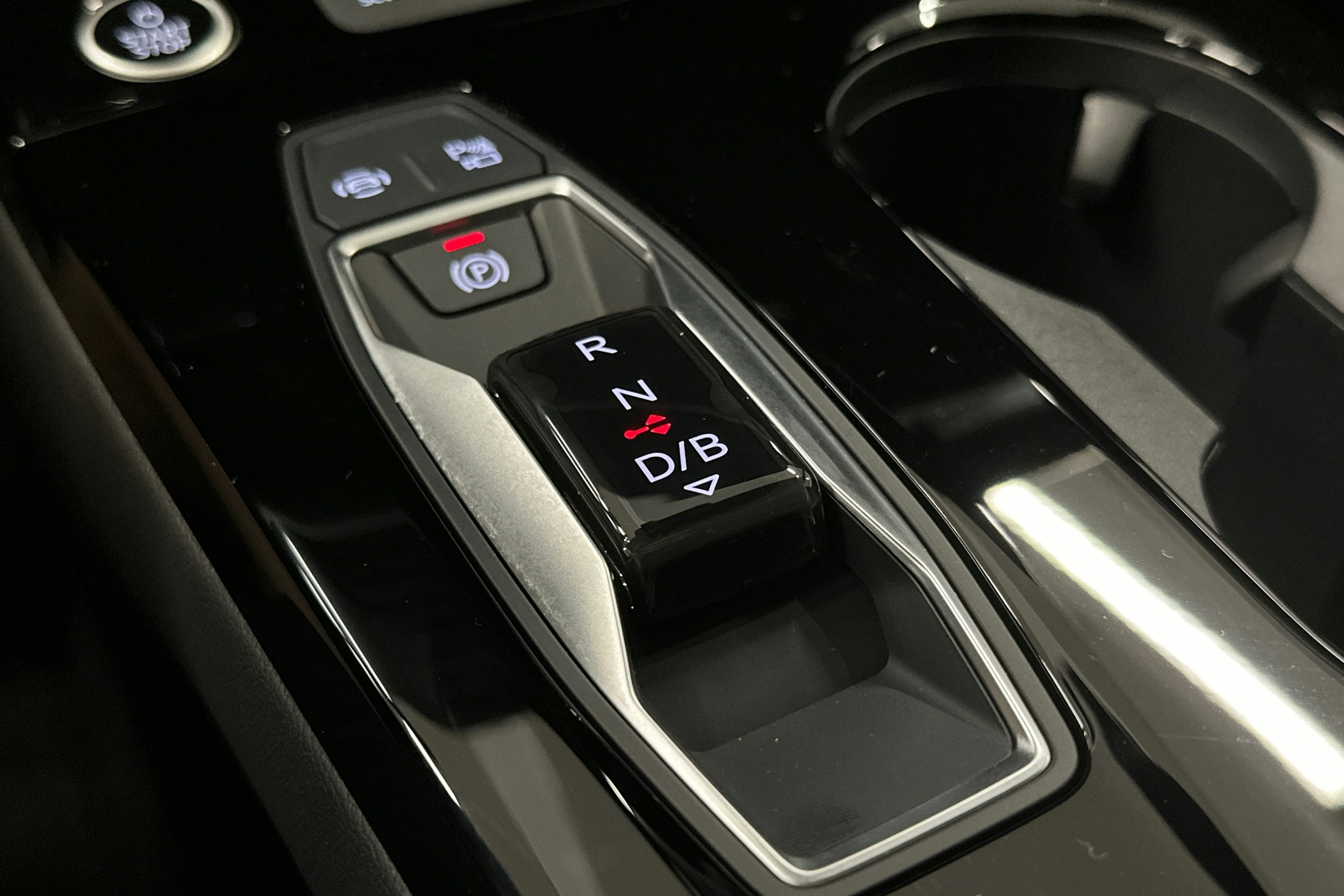 musta Audi A6 e-tron 2025 kuva 33.